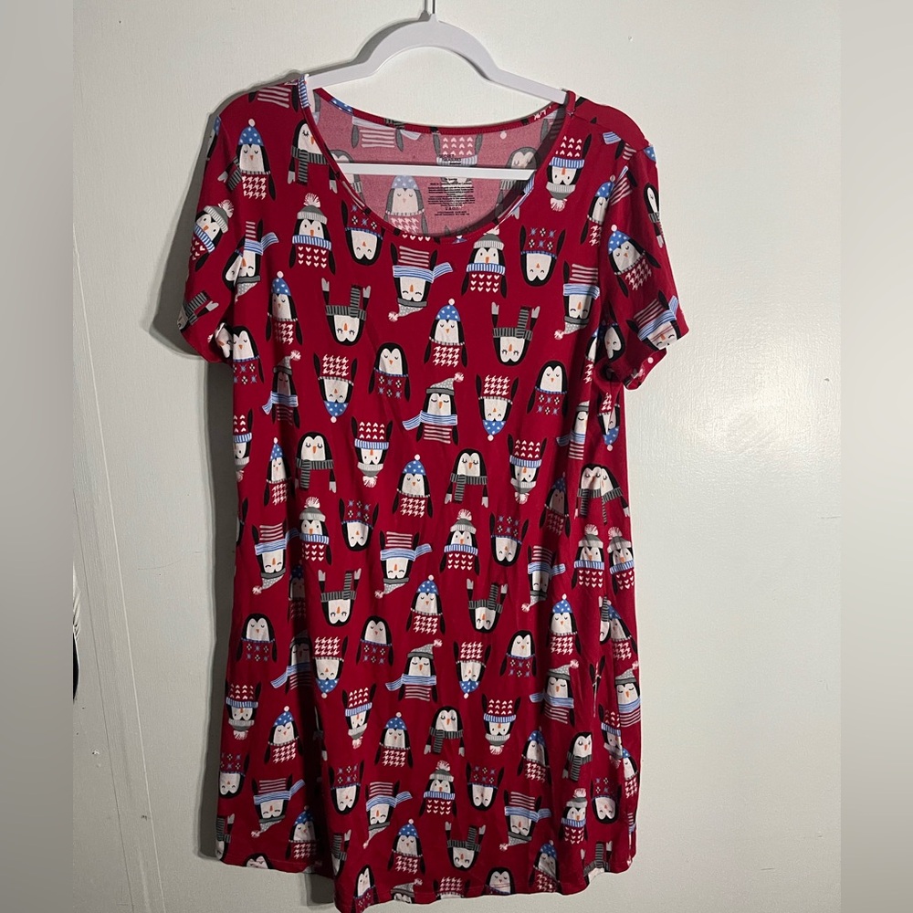 Secret Treasures penguin nightgown, S-M